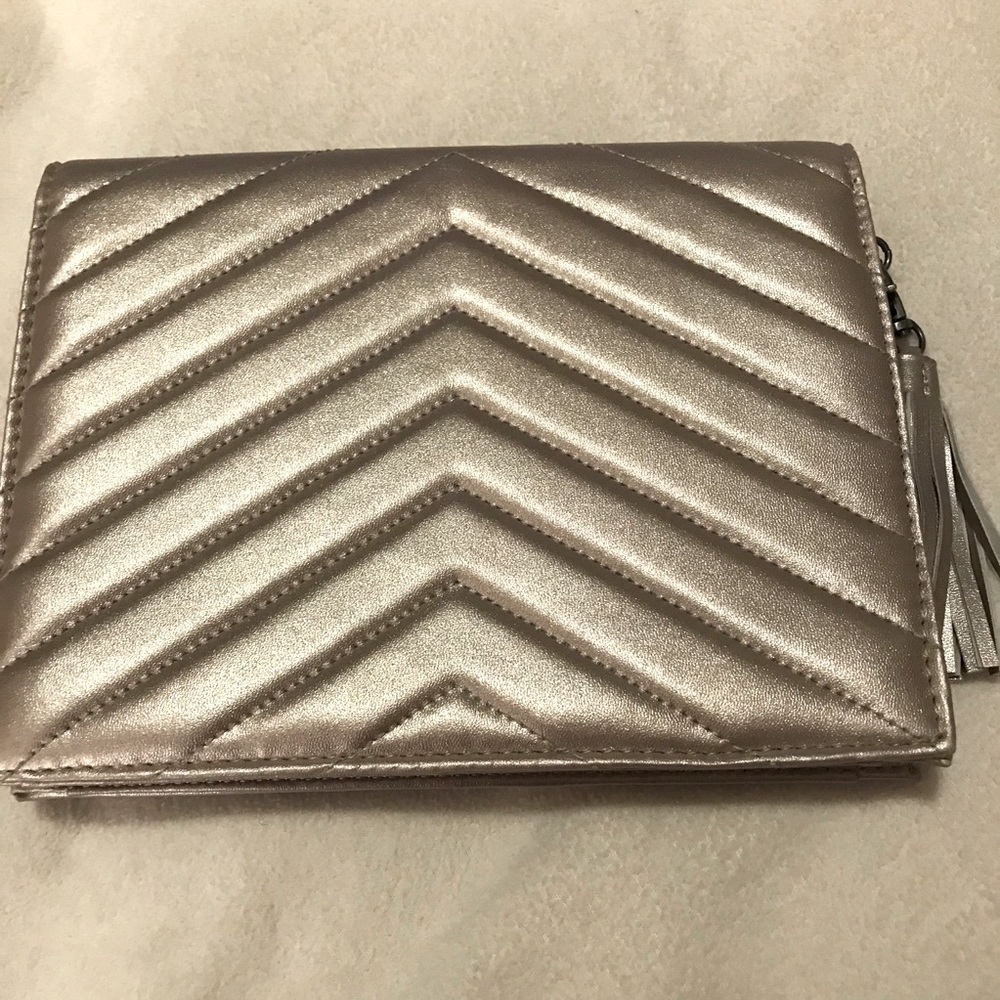 NEIMAN MARCUS Faux Leather Metallic Clutch
